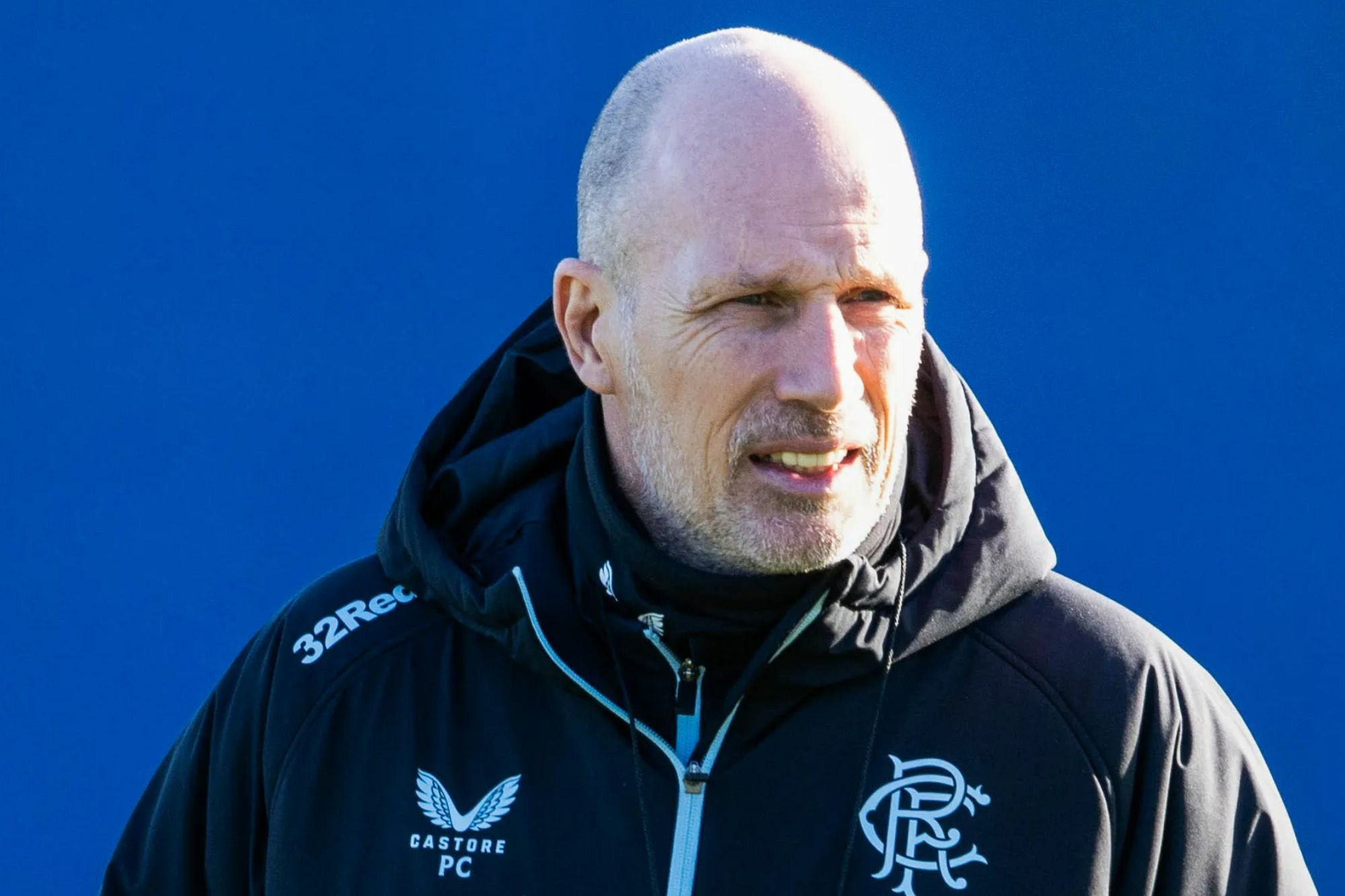 新秀门将佩 新秀门将佩