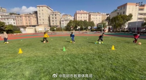 一个理想的 一个理想的