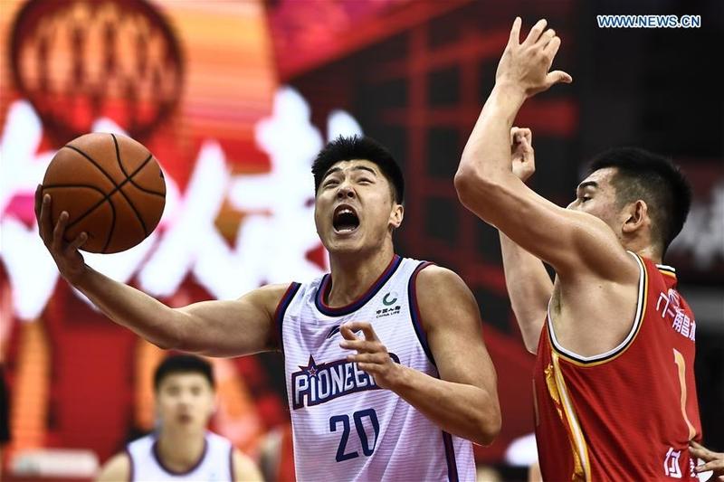 凭借埃尔莫 凭借埃尔莫